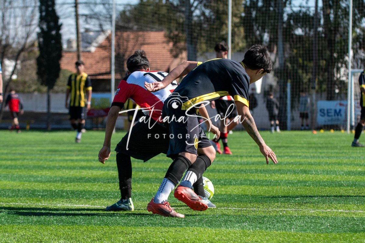 Olimpo - Sansinena 22/8/26